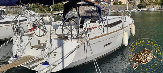 Sun Odyssey 439 - 2015