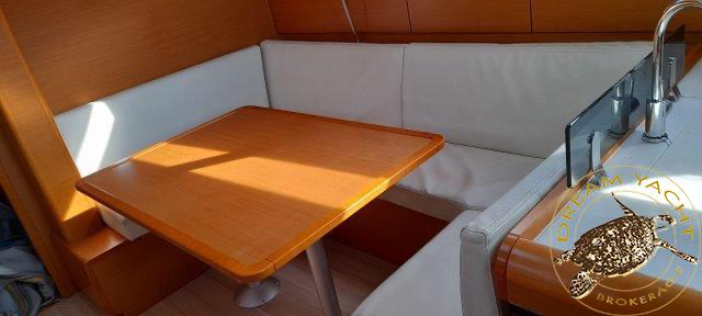Sun Odyssey 439 - 2015